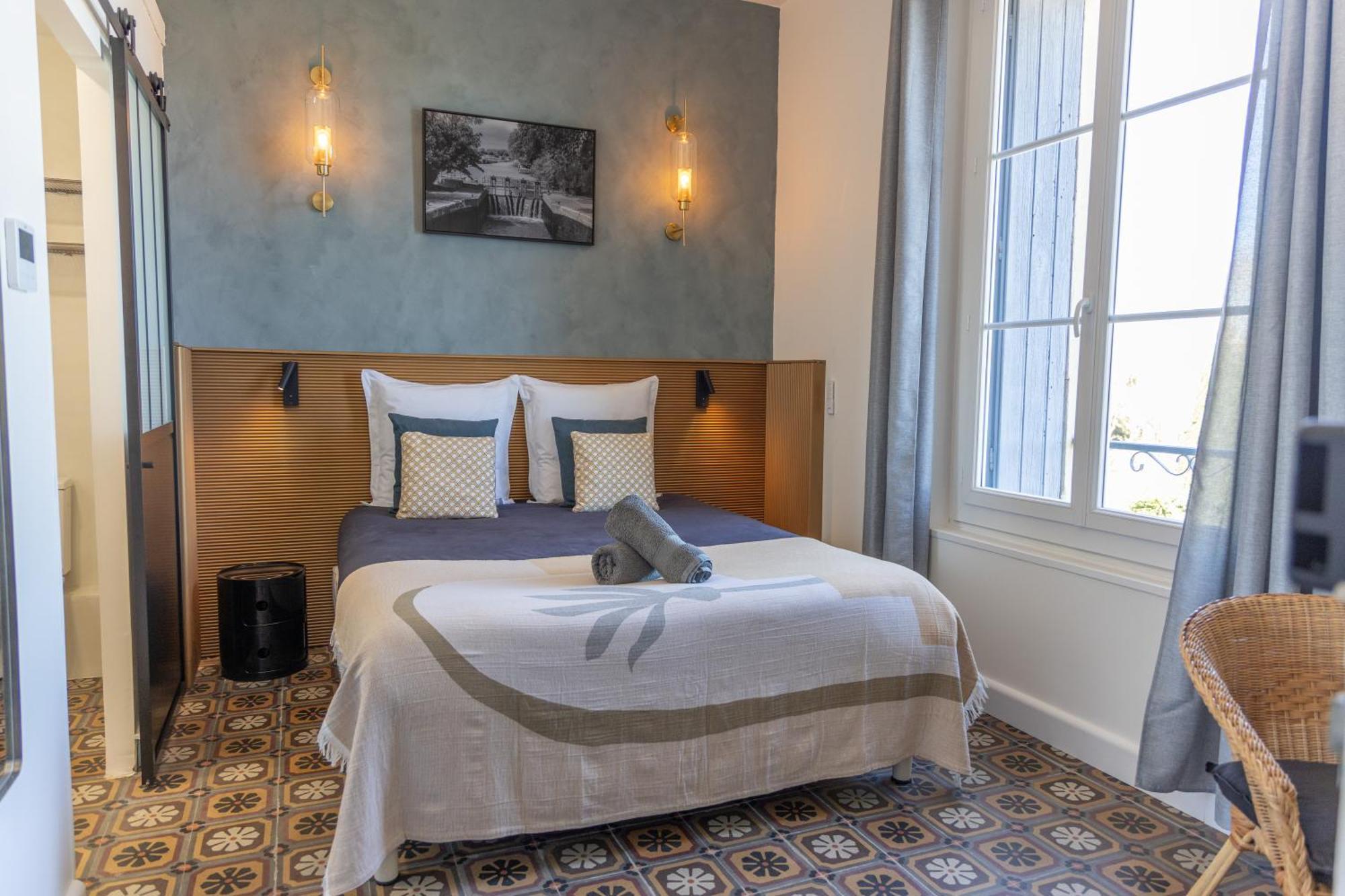 Casa-Belle Panzió Sérignan Kültér fotó
